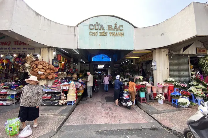 Giá Trị Văn Hóa Của Chợ Bến Thành