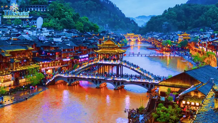 Giới Thiệu Phượng Hoàng Cổ Trấn Giới Thiệu Phượng Hoàng Cổ Trấn
