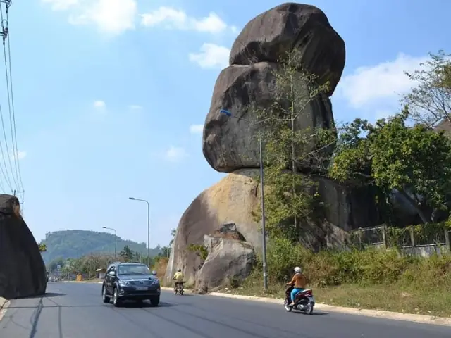 Giới Thiệu Về Danh Lam Thắng Cảnh Ở Đồng Nai Giới Thiệu Về Danh Lam Thắng Cảnh Ở Đồng Nai