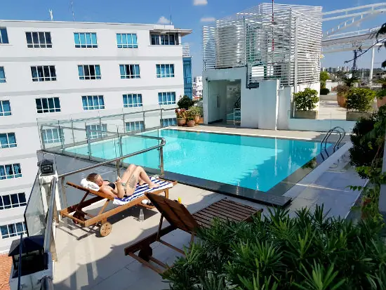 Hồ Bơi Gần Sân Bay Tân Sơn Nhất Hồ Bơi Gần Sân Bay Tân Sơn Nhất