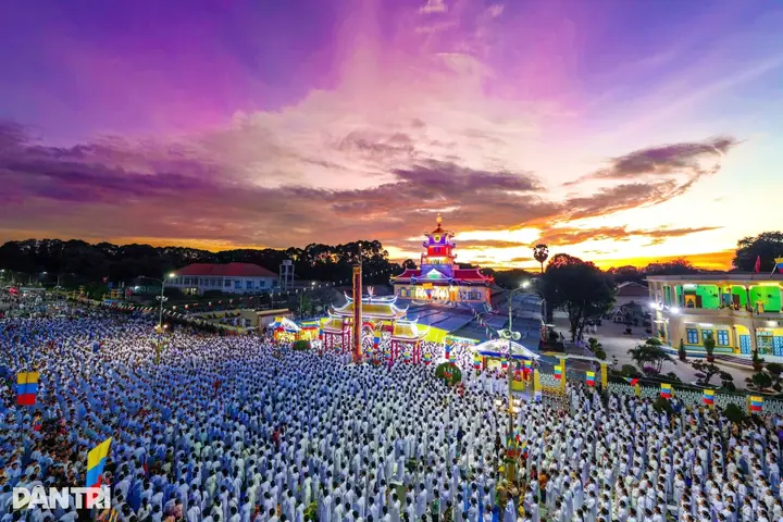 Hội Yến Tòa Thánh Tây Ninh