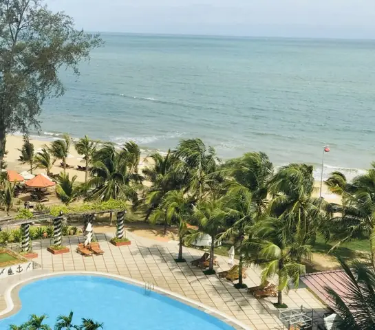 Khách Sạn Bãi Biển Ninh Chữ