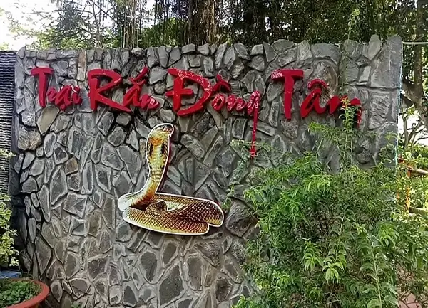 Khu Du Lịch Trại Rắn Đồng Tâm Khu Du Lịch Trại Rắn Đồng Tâm