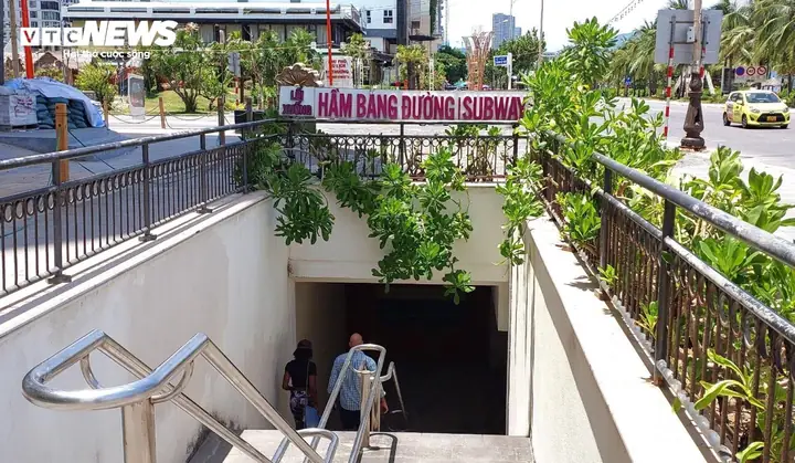 Khu Vui Chơi Dưới Lòng Đất Khu Vui Chơi Dưới Lòng Đất