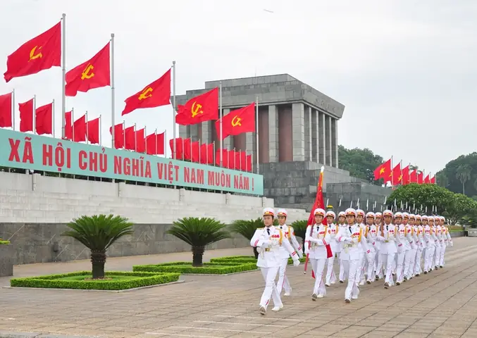 Lăng Bác Khánh Thành Năm Nào