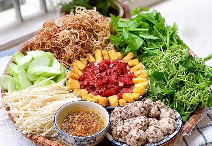 Lẩu Riêu Cua Bắp Bò Sài Gòn Lẩu Riêu Cua Bắp Bò Sài Gòn