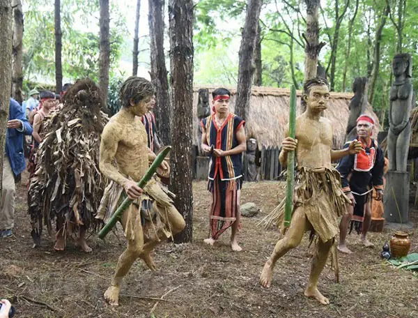 Lễ Bỏ Mã Của Người Gia Rai Lễ Bỏ Mã Của Người Gia Rai