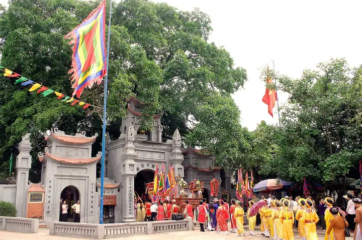 Lễ Hội Đền Mẫu Hưng Yên Lễ Hội Đền Mẫu Hưng Yên