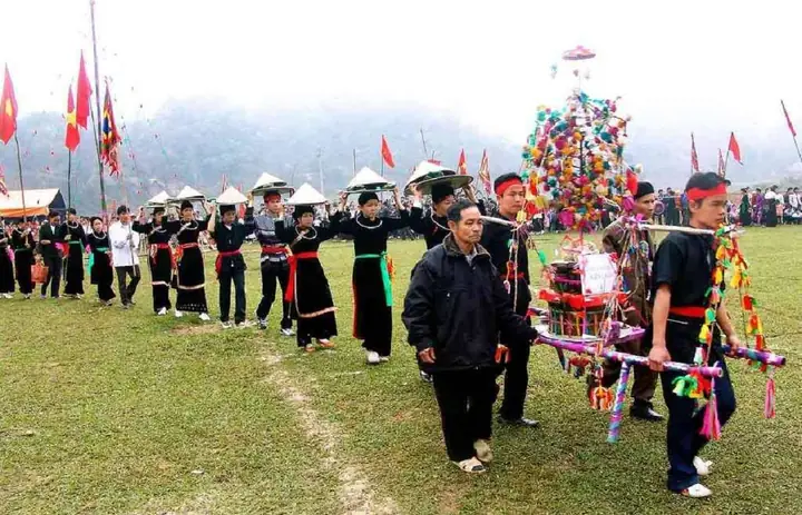 Lễ Hội Lòng Tòng Của Người Tày Lễ Hội Lòng Tòng Của Người Tày