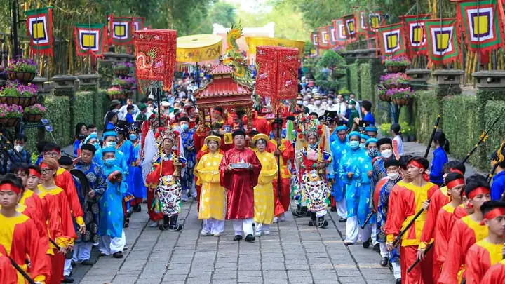 Lễ Hội Truyền Thống Của Việt Nam Lễ Hội Truyền Thống Của Việt Nam