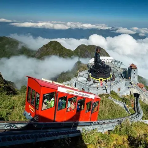 Leo Fansipan Mùa Nào Đẹp Nhất Leo Fansipan Mùa Nào Đẹp Nhất