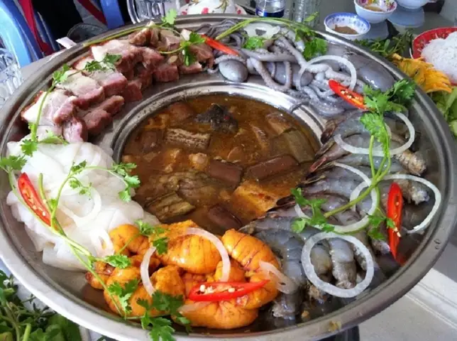 Món Ăn Đặc Trưng Của Người Khmer Món Ăn Đặc Trưng Của Người Khmer