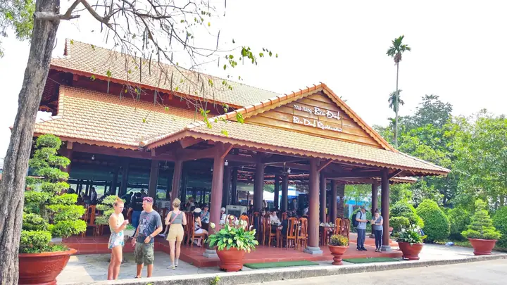 Nhà Hàng Bến Đình Củ Chi Nhà Hàng Bến Đình Củ Chi