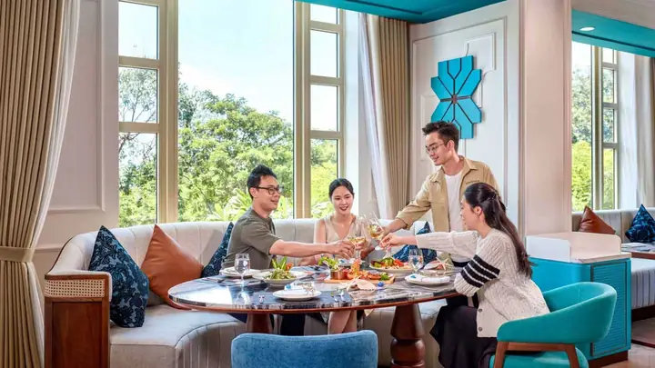 Nhà Hàng Phù Hợp Với Gia Đình Nhà Hàng Phù Hợp Với Gia Đình