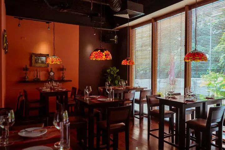 Nhà Hàng Rượu Vang Paula's Wines Nhà Hàng Rượu Vang Paula's Wines