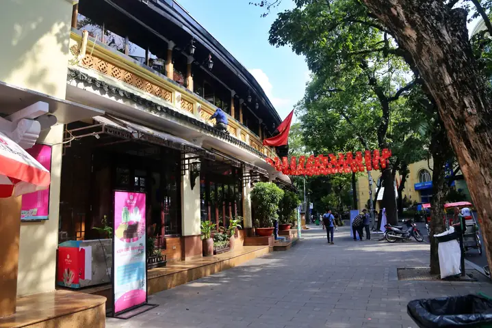 Nhà Hàng Thủy Tạ Hà Nội Nhà Hàng Thủy Tạ Hà Nội