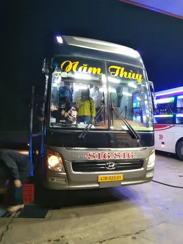 Nhà Xe Năm Thùy Sài Gòn Nhà Xe Năm Thùy Sài Gòn