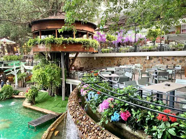 Những Quán Cafe Đẹp Ở Sài Gòn Những Quán Cafe Đẹp Ở Sài Gòn