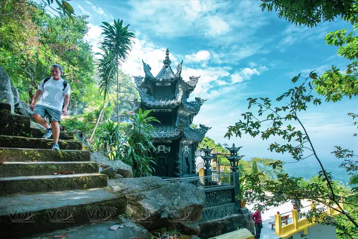 Núi Chứa Chan Xuân Lộc Đồng Nai Núi Chứa Chan Xuân Lộc Đồng Nai