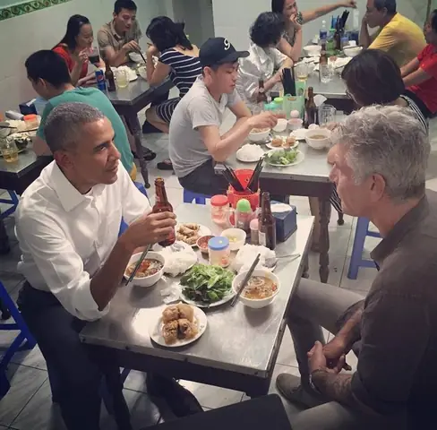 Obama Ăn Bún Chả Với Ai Obama Ăn Bún Chả Với Ai