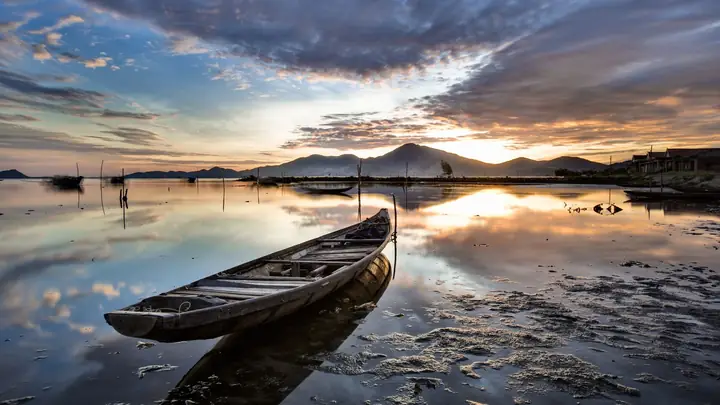 Phá Tam Giang Cách Thành Phố Huế Bao Xa Phá Tam Giang Cách Thành Phố Huế Bao Xa