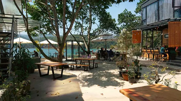 Quán Cafe Gần Hồ Tuyền Lâm Quán Cafe Gần Hồ Tuyền Lâm