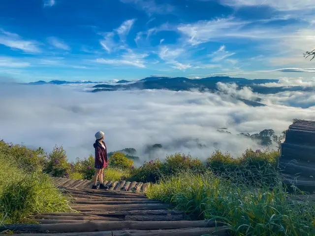 Săn Mây Đà Lạt Tháng Mây