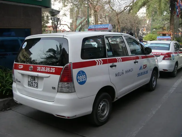 Số Taxi 7 Chỗ Hà Nội Số Taxi 7 Chỗ Hà Nội