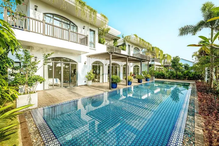 Sunset Sanato Resort & Villas Phú Quốc