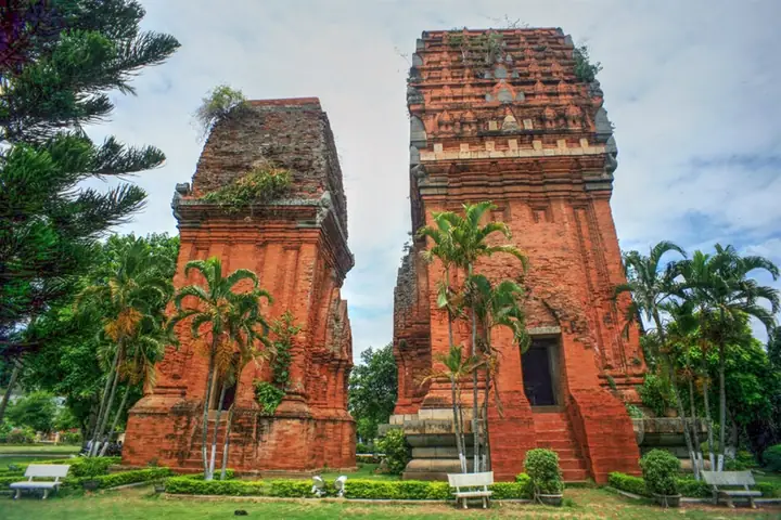 Tháp Đôi Quy Nhơn Bình Định Tháp Đôi Quy Nhơn Bình Định