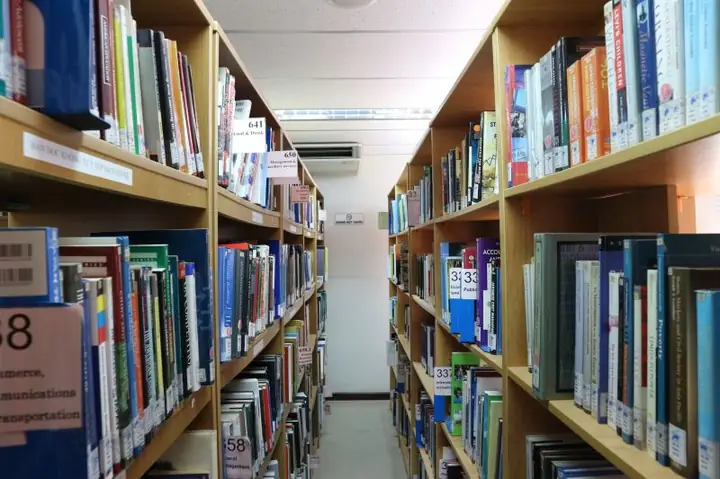 Thư Viện Sách Ở Sài Gòn Thư Viện Sách Ở Sài Gòn