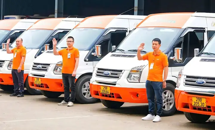 Tổng Đài Xe Limousine Hà Lan Thái Nguyên Tổng Đài Xe Limousine Hà Lan Thái Nguyên