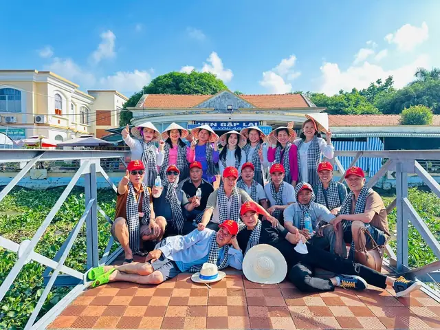 Tour Du Lịch Đại Nam 2 Ngày 1 Đêm Tour Du Lịch Đại Nam 2 Ngày 1 Đêm