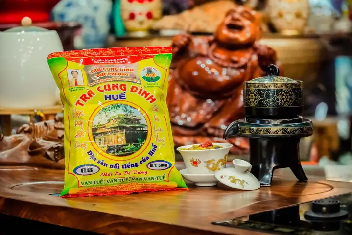 Trà Cung Đình Huế Thông Hương Trà Cung Đình Huế Thông Hương