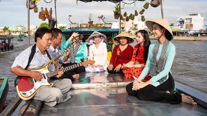 Văn Hóa Chợ Nổi Cái Răng