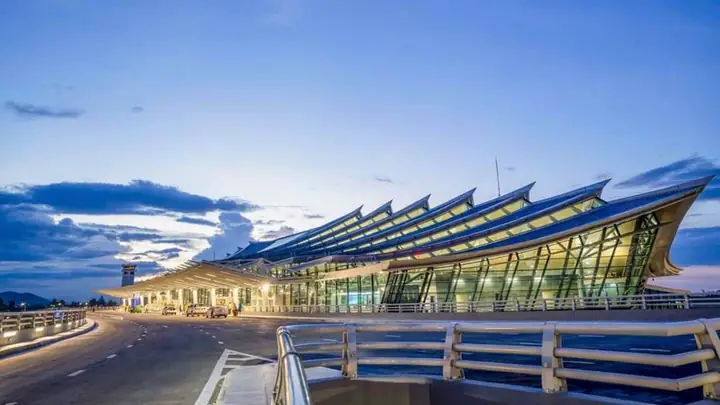 Xe Đưa Đón Sân Bay Phú Bài Huế Xe Đưa Đón Sân Bay Phú Bài Huế