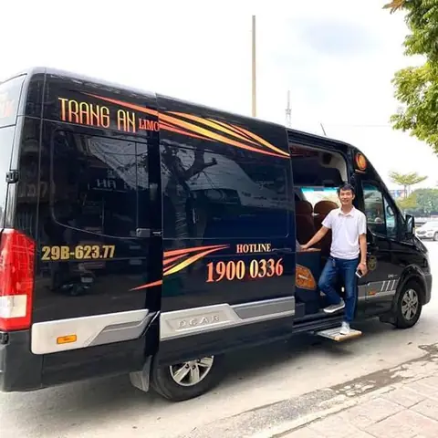 Xe Limousine Hà Nội Tràng An Xe Limousine Hà Nội Tràng An