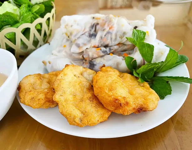Bánh Cuốn Chả Mực Bà Lan Bánh Cuốn Chả Mực Bà Lan