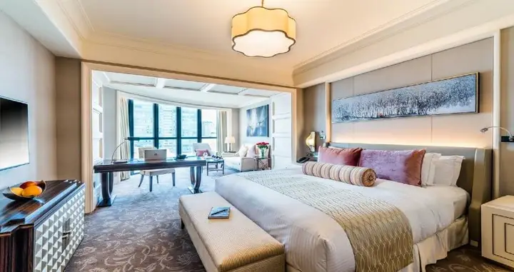 Các Khách Sạn Lớn Ở Tphcm