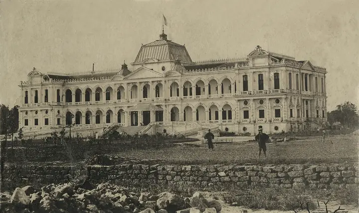 Dinh Độc Lập Xưa Và Nay