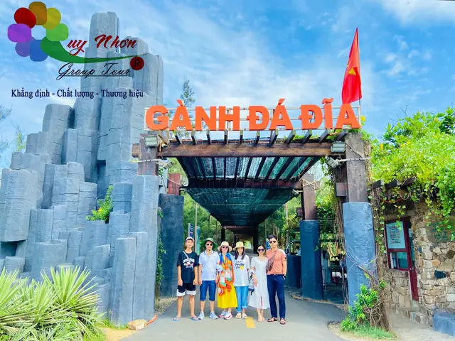 Khu Du Lịch Gành Đá Dĩa