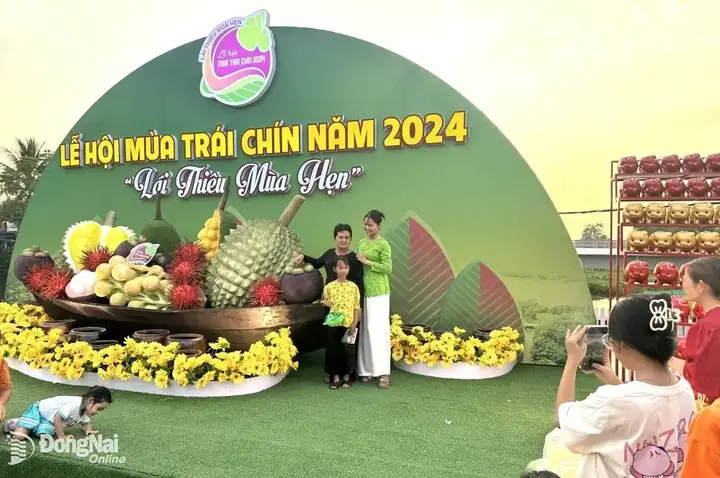 Lễ Hội Trái Cây Bình Dương