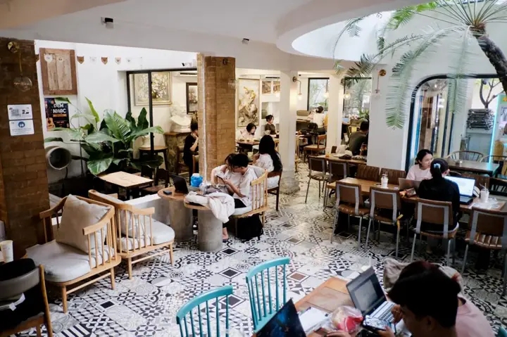 Quán Cà Phê 24h Quận 7
