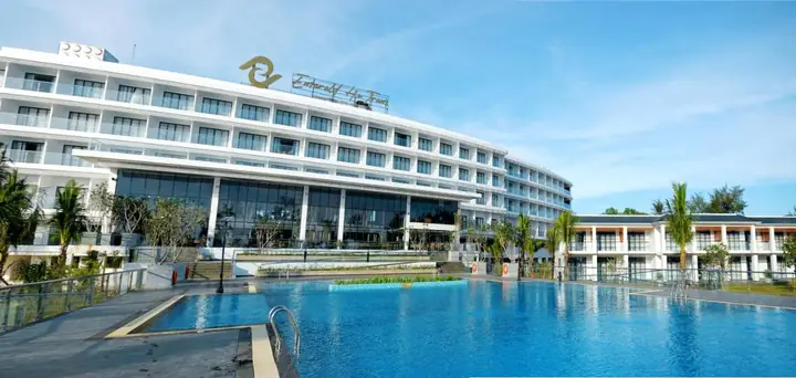 Resort 4 Sao Ở Hồ Tràm