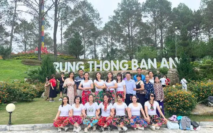 Tour Hà Nội Mộc Châu 3 Ngày 2 Đêm Tour Hà Nội Mộc Châu 3 Ngày 2 Đêm