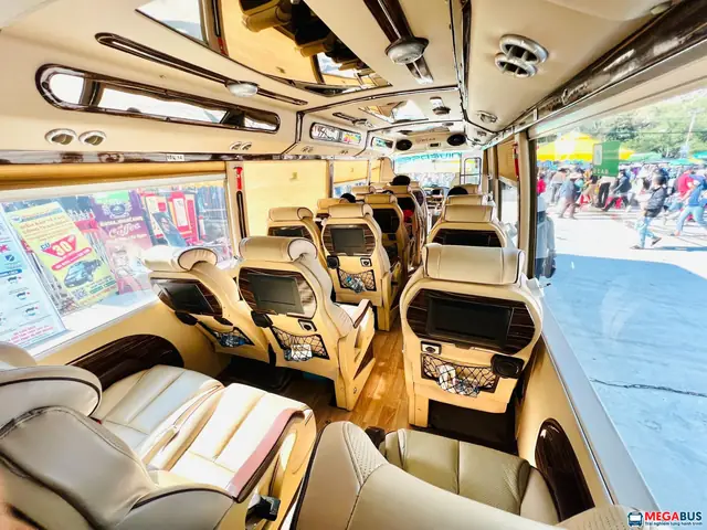 Xe Limousine Đi Núi Bà Đen Xe Limousine Đi Núi Bà Đen